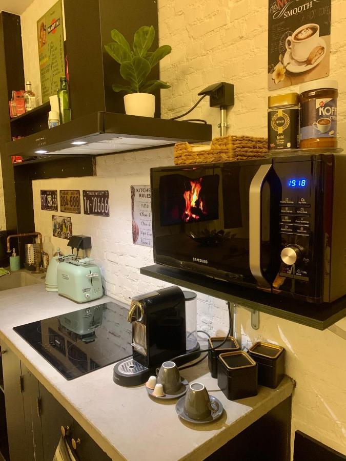 Sleep Inn - Industrial Flat Citycenter アントウェルペン エクステリア 写真